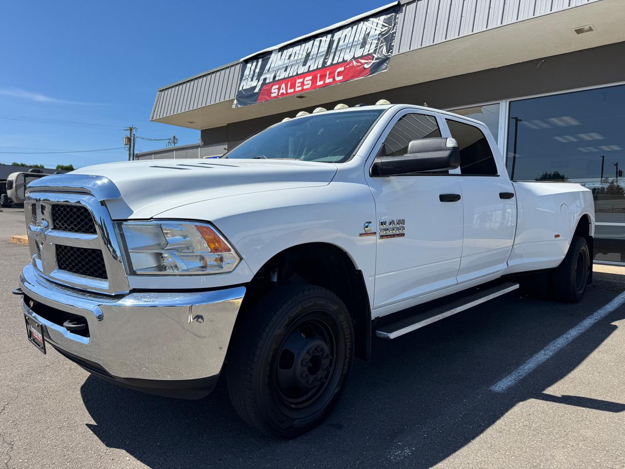 RAM 3500 Tradesman Crew Cab 4WD DRW 2016