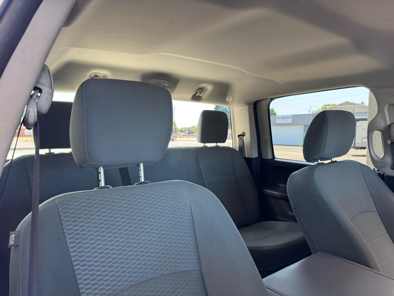 RAM 3500 Tradesman Crew Cab 4WD DRW 2016