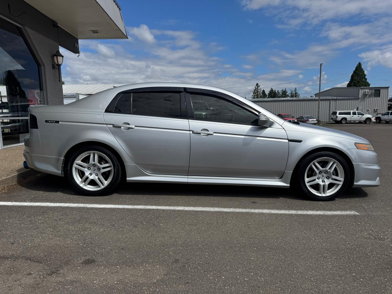 Acura TL 5-Speed AT with Navigation System 2008