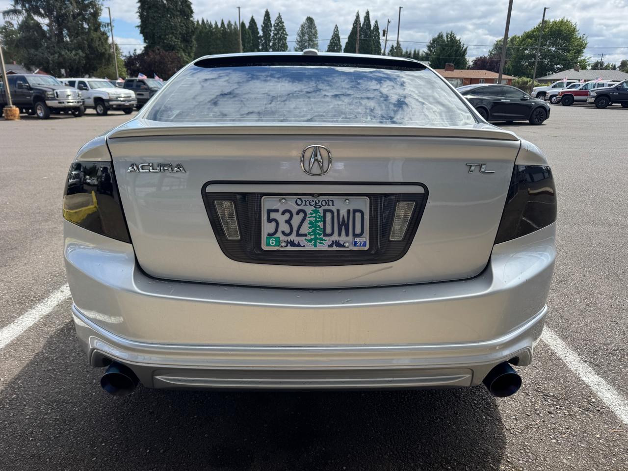 Acura TL 5-Speed AT with Navigation System 2008