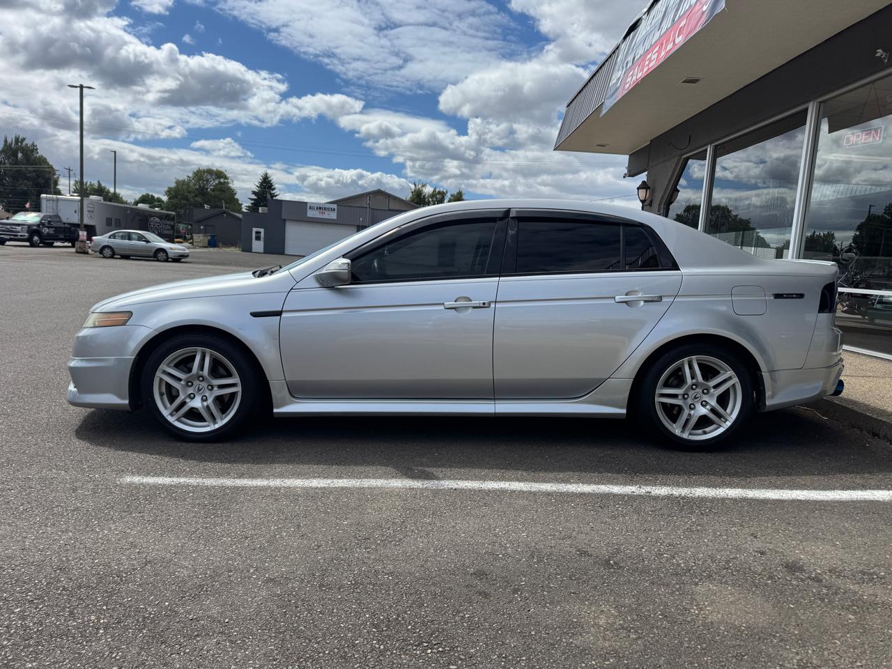 Acura TL 5-Speed AT with Navigation System 2008