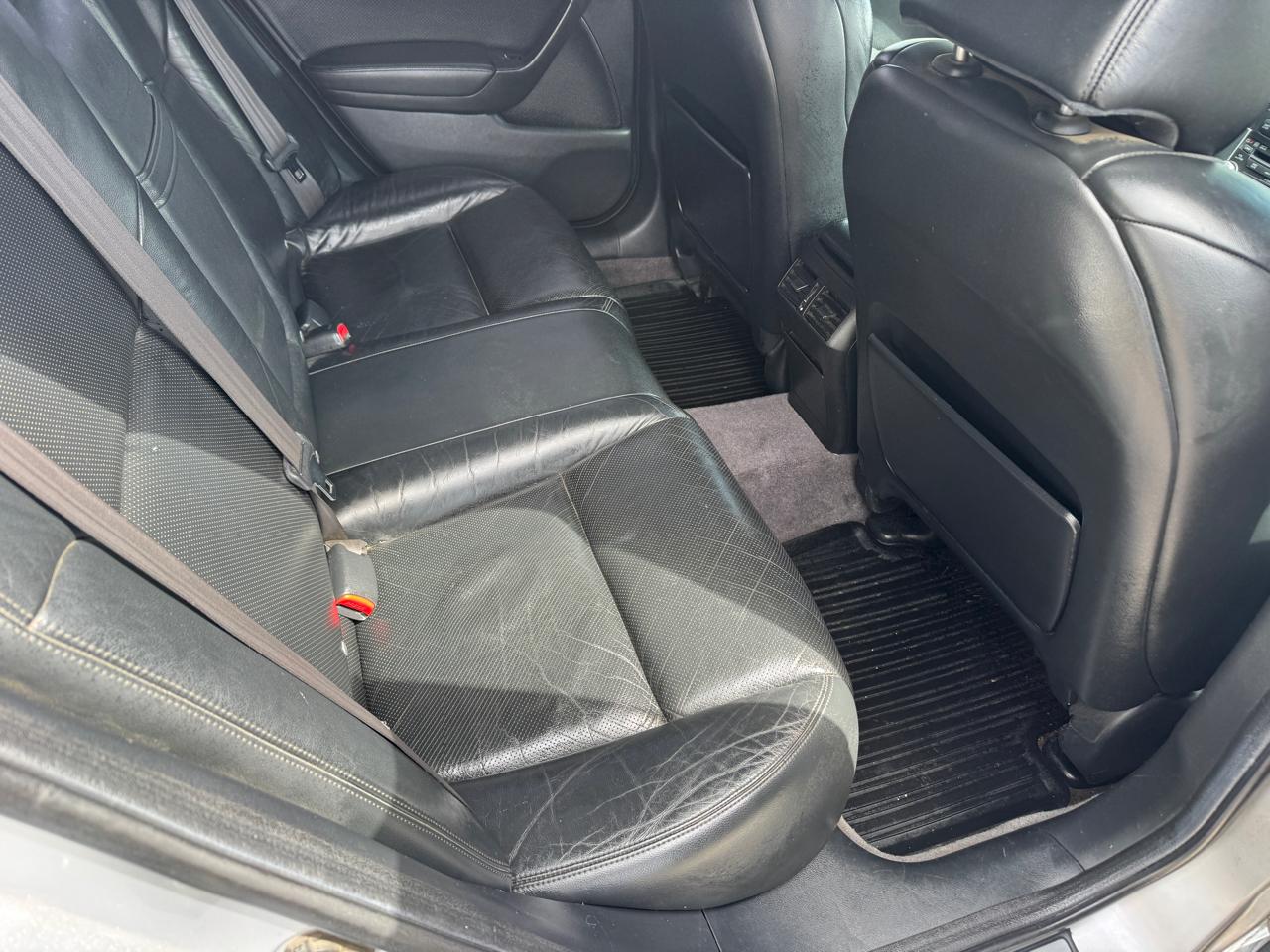Acura TL 5-Speed AT with Navigation System 2008