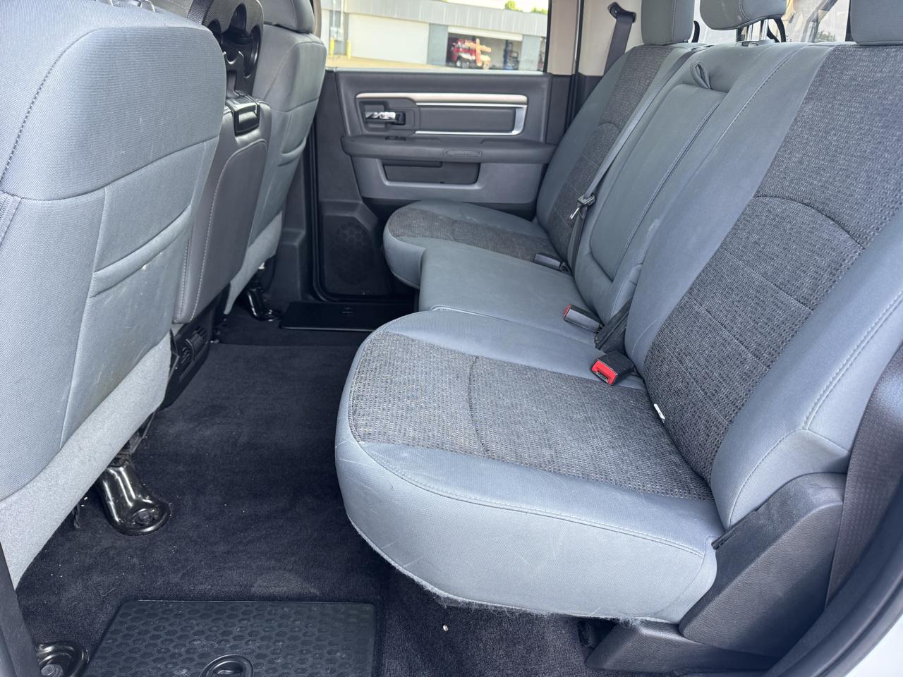 RAM 2500 SLT Crew Cab SWB 4WD 2017