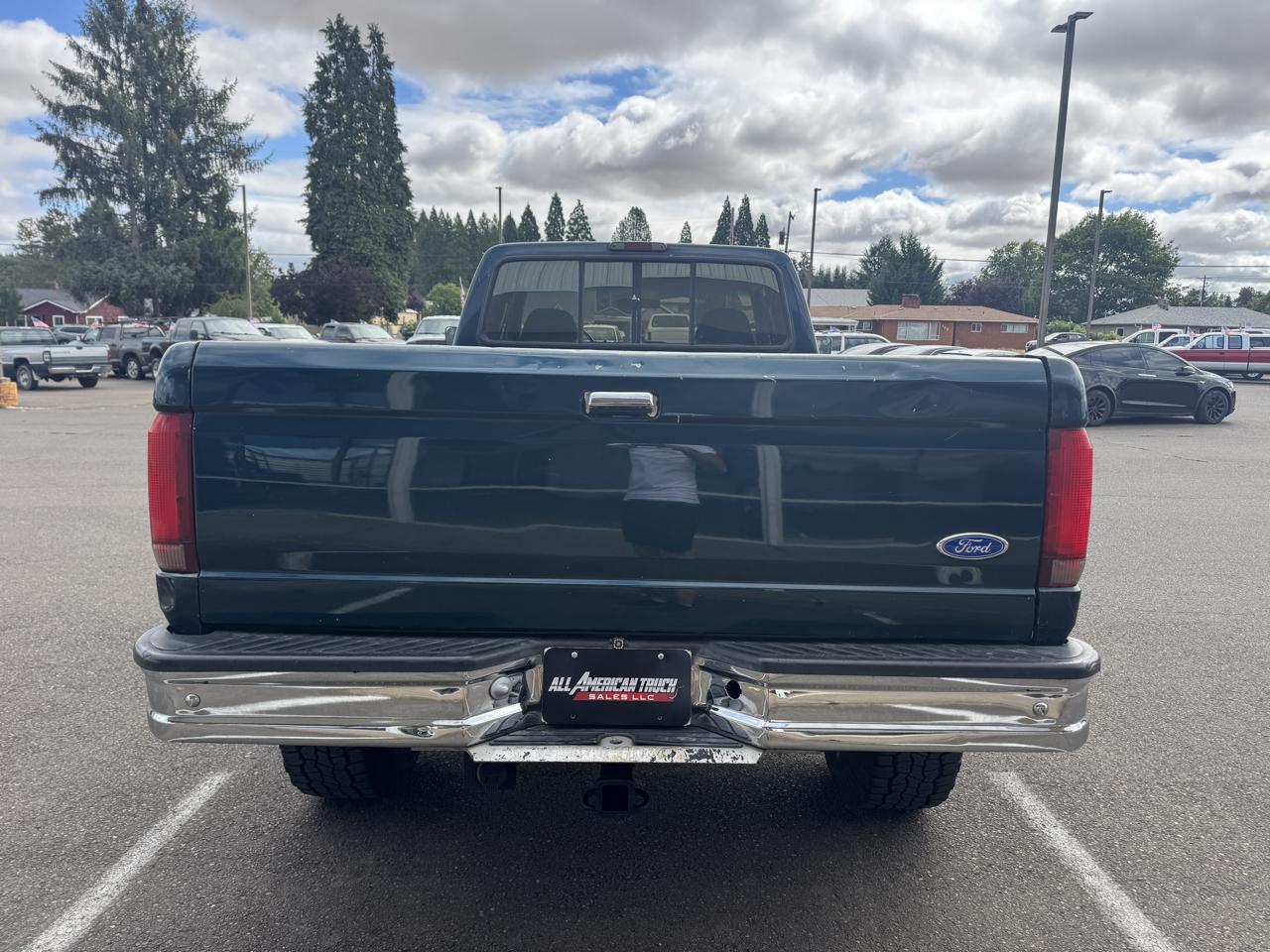 Ford F-250 XL SuperCab Long Bed 4WD 1996