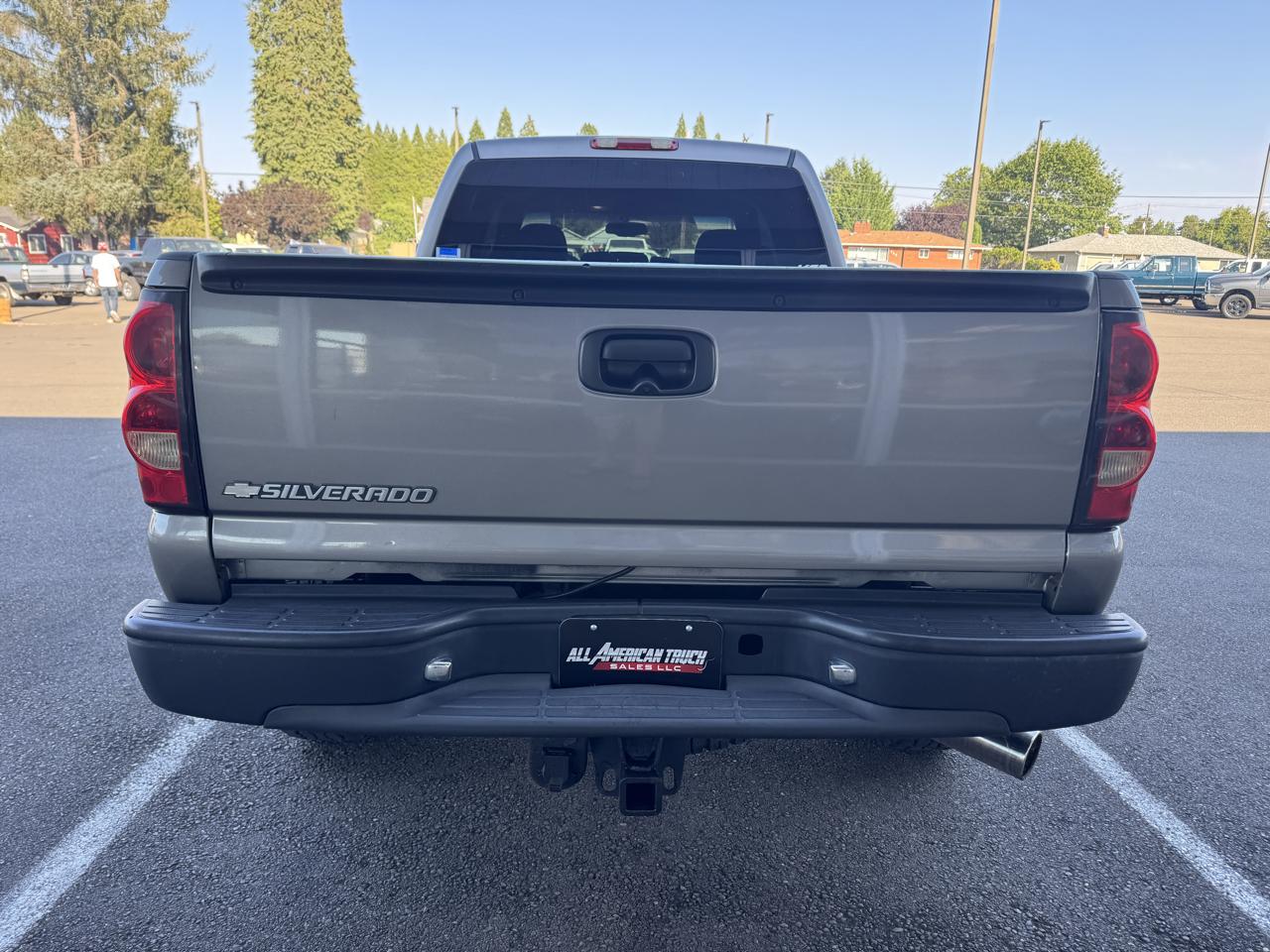 Chevrolet Silverado 2500HD Work Truck Crew Cab Long Bed 4WD 2006