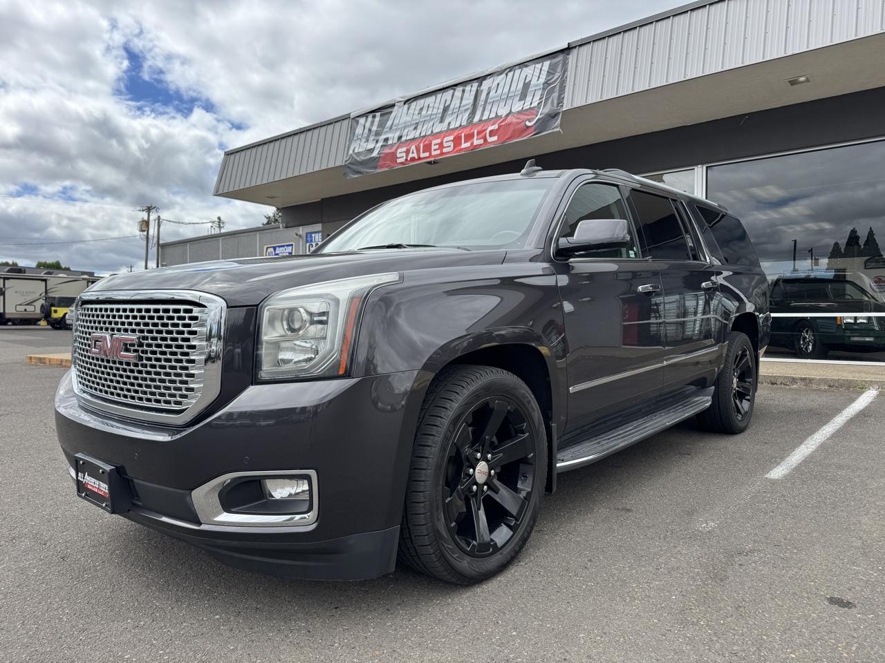 GMC Yukon Denali XL 4WD 2015