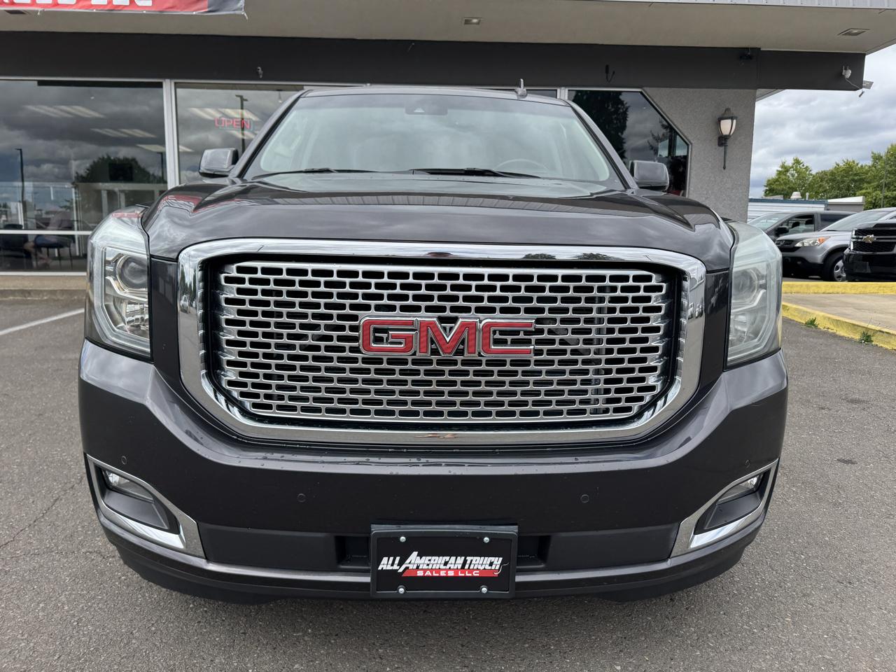 GMC Yukon Denali XL 4WD 2015