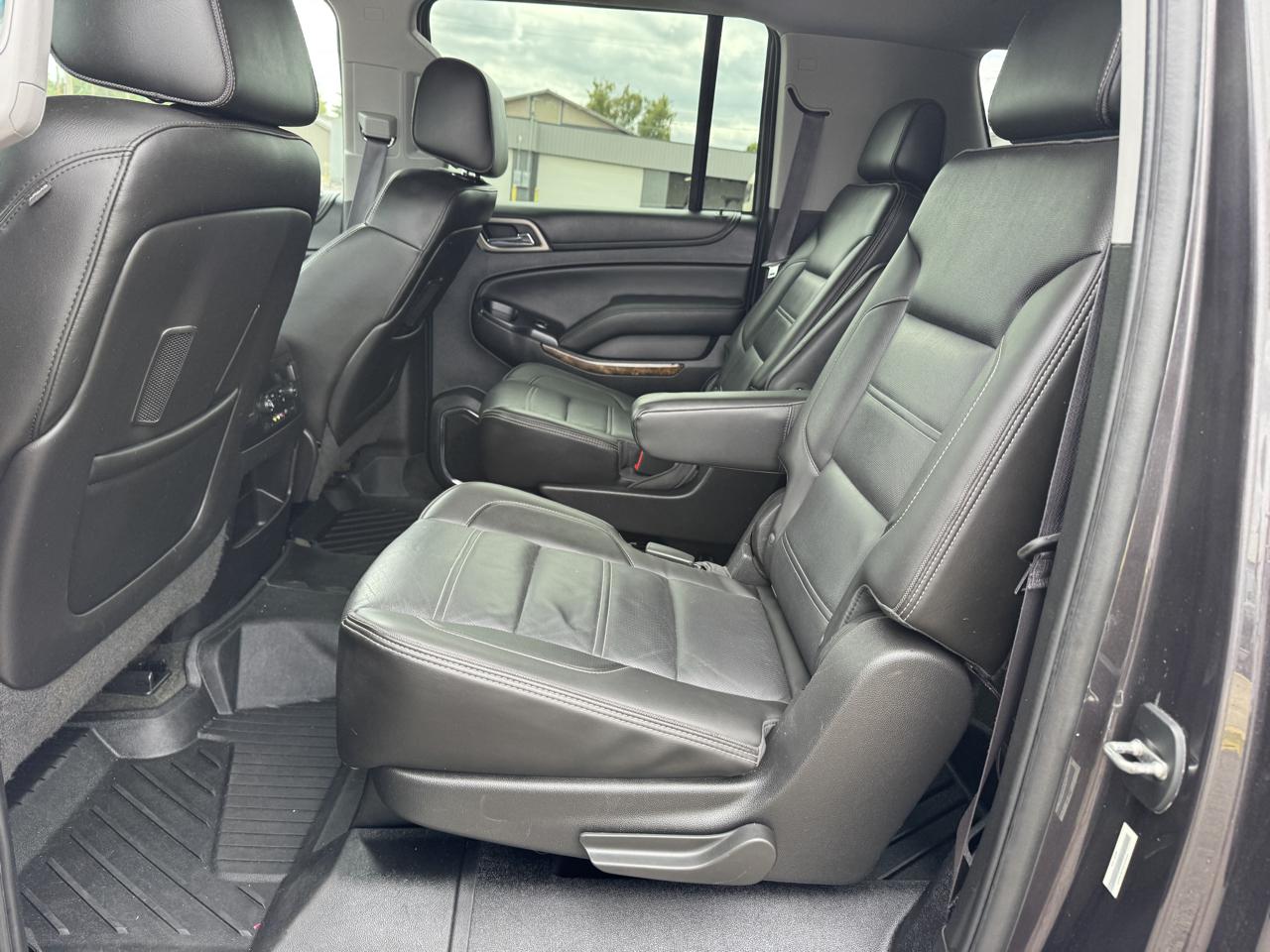 GMC Yukon Denali XL 4WD 2015