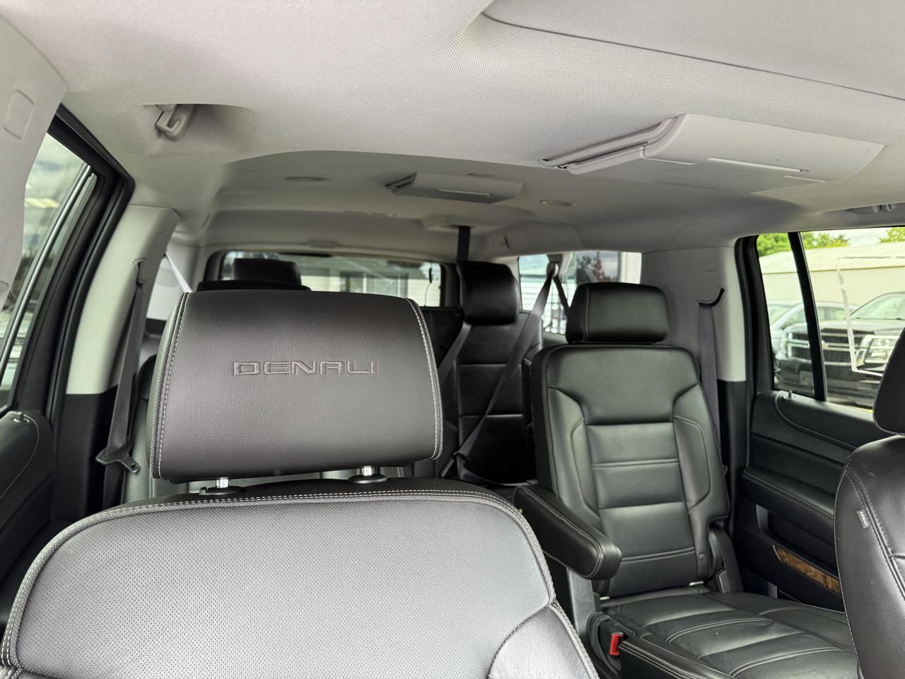 GMC Yukon Denali XL 4WD 2015