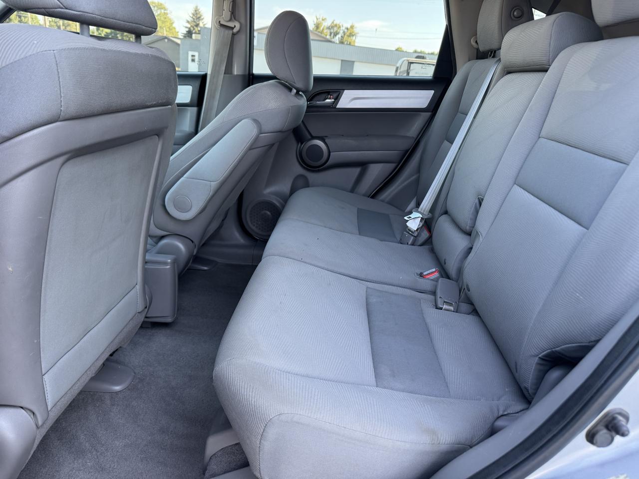 Honda CR-V LX 4WD 5-Speed AT 2011