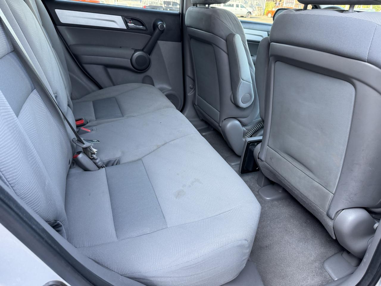 Honda CR-V LX 4WD 5-Speed AT 2011