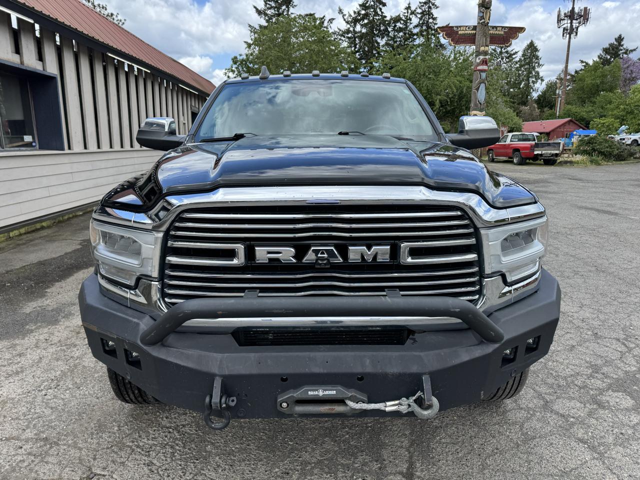 RAM 5500 Crew Cab SWB 4WD DRW 2021
