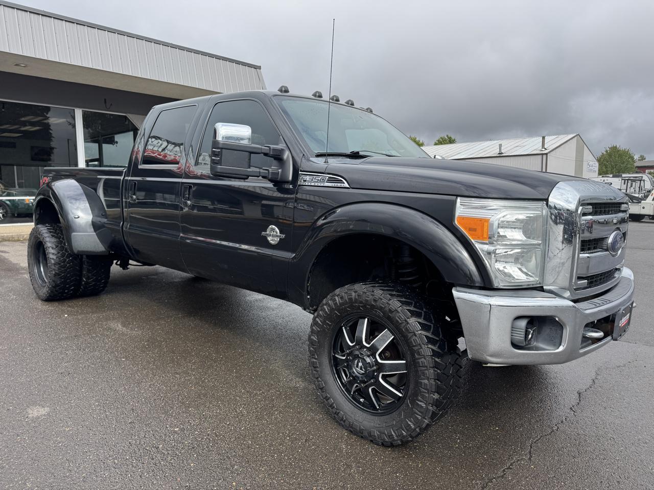 Ford F-350 SD Lariat Crew Cab Long Bed 4WD DRW 2014