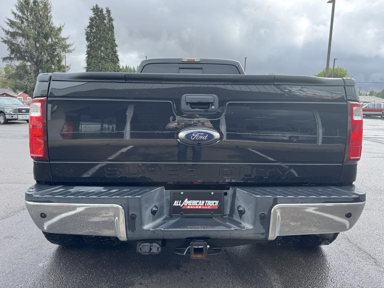 Ford F-350 SD Lariat Crew Cab Long Bed 4WD DRW 2014