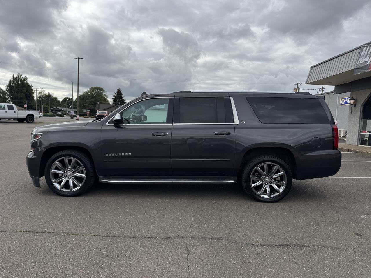 Chevrolet Suburban LTZ 1500 4WD 2015
