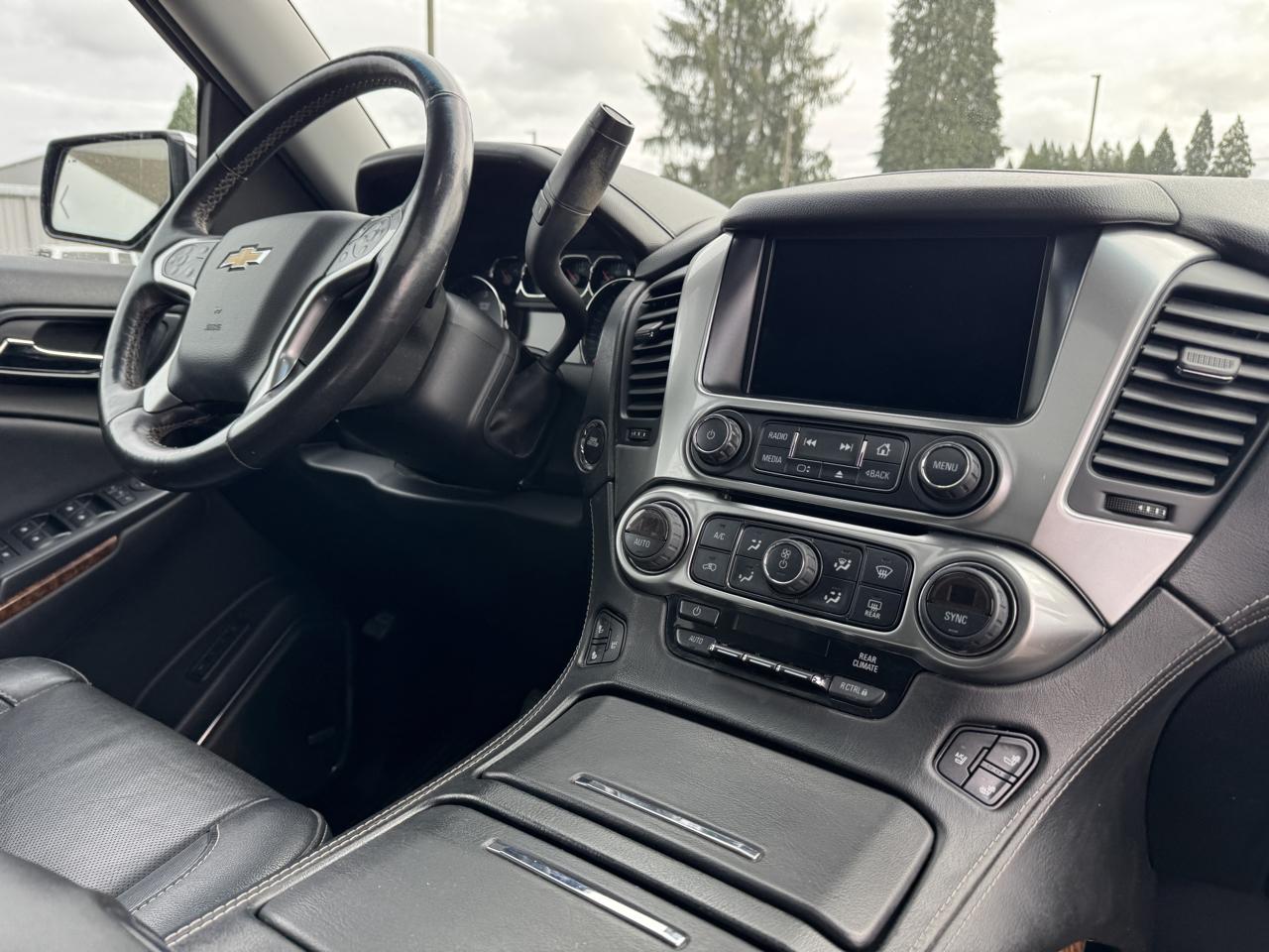 Chevrolet Suburban LTZ 1500 4WD 2015