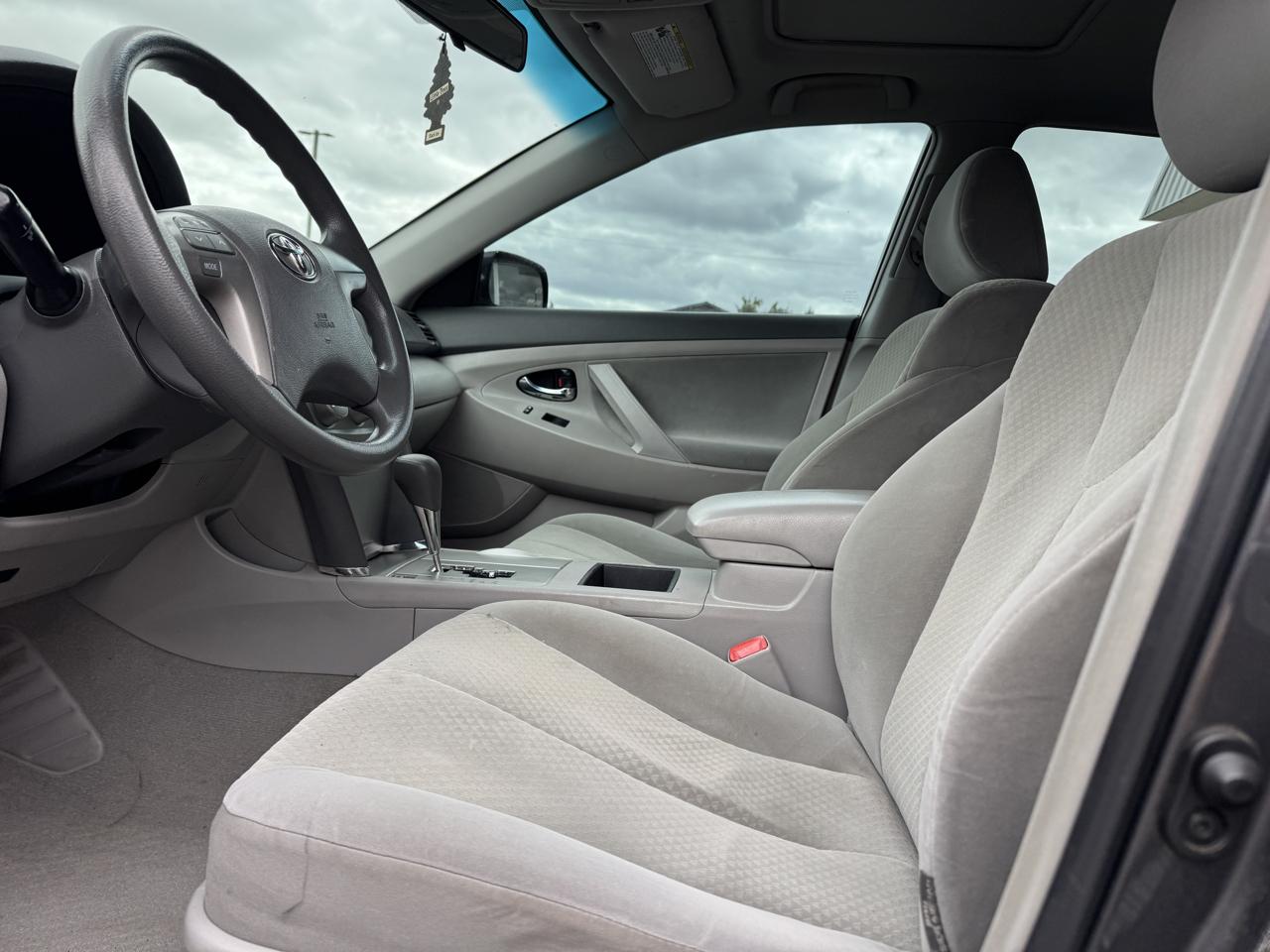 Toyota Camry XLE 5-Spd AT 2009