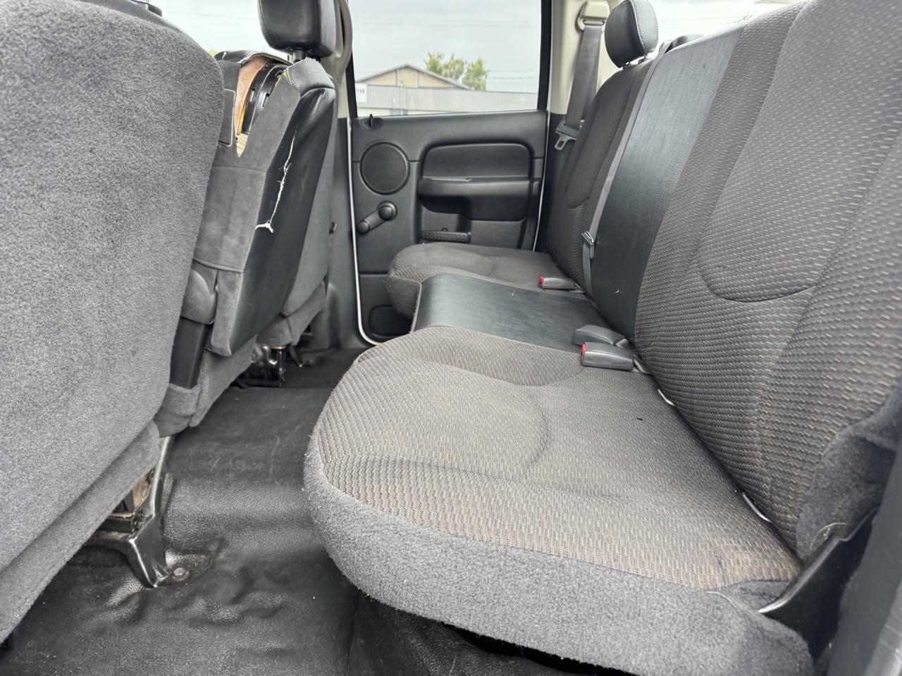 Dodge Ram 2500 SLT Quad Cab SWB 4WD 2004