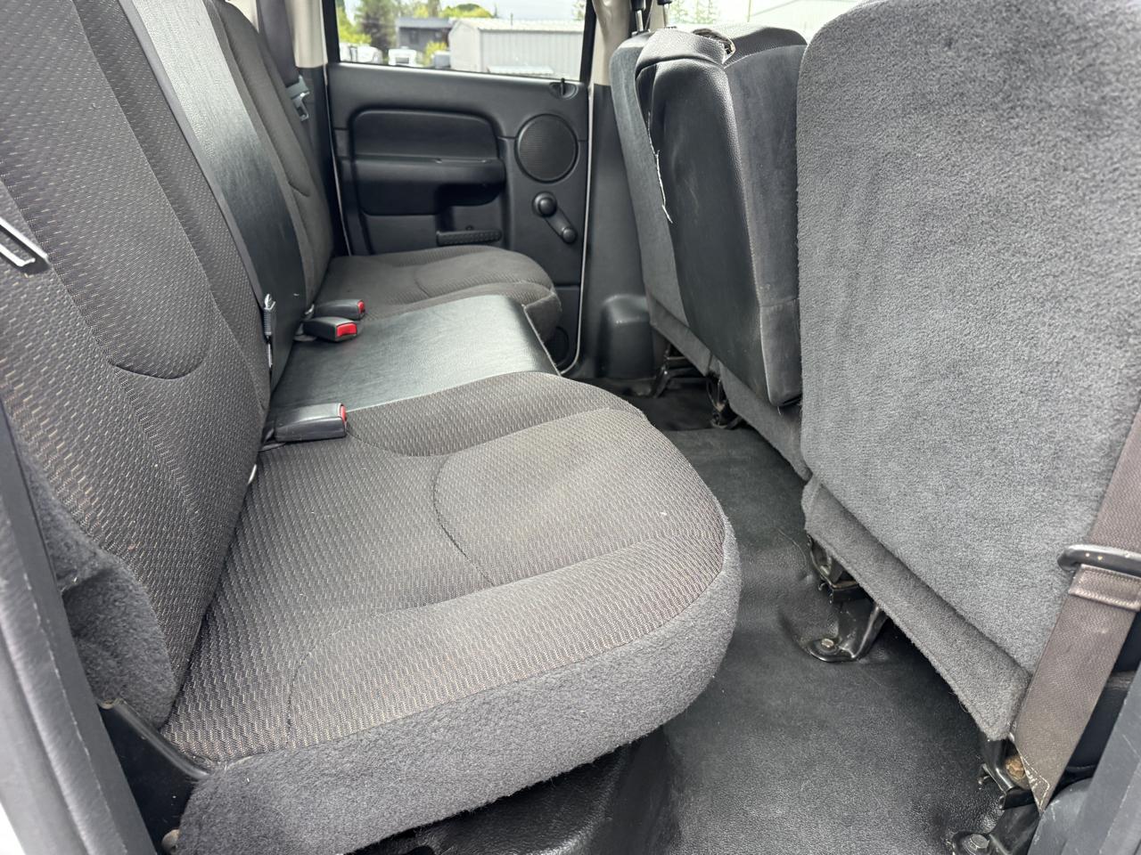 Dodge Ram 2500 SLT Quad Cab SWB 4WD 2004