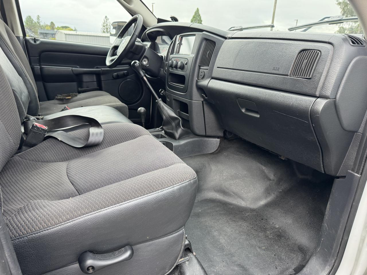 Dodge Ram 2500 SLT Quad Cab SWB 4WD 2004