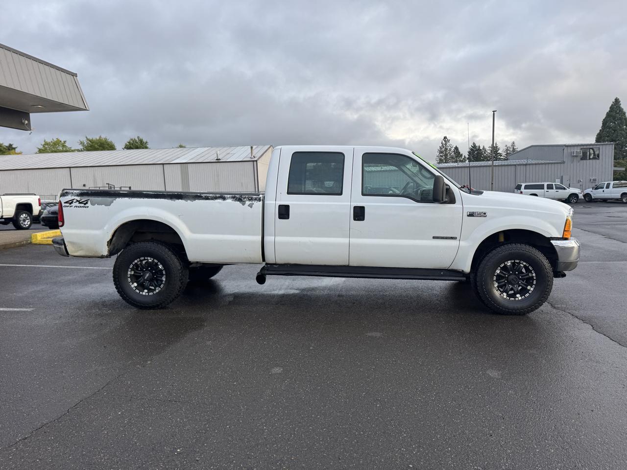 Ford F-350 SD Lariat Crew Cab Long Bed 4WD 2002