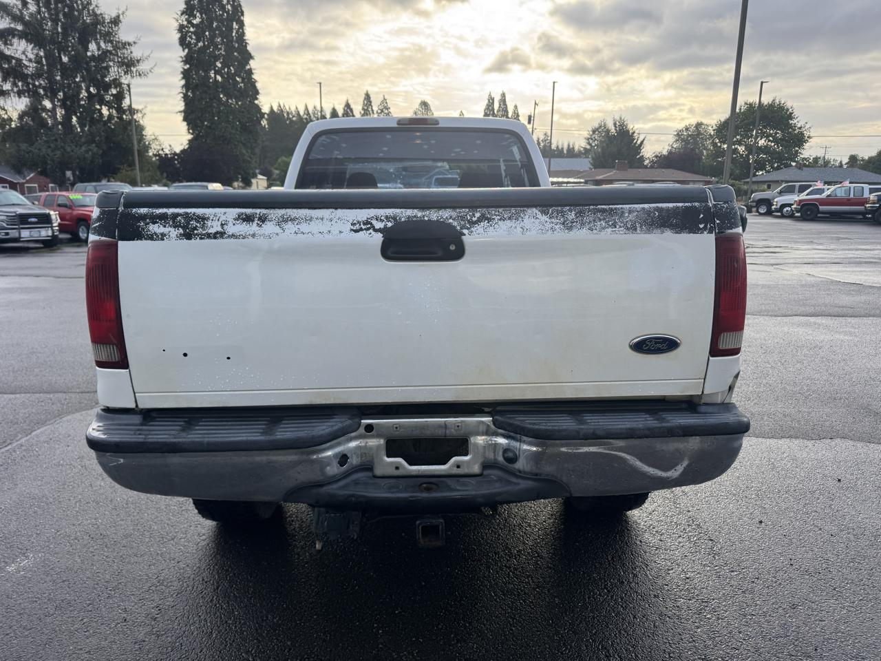 Ford F-350 SD Lariat Crew Cab Long Bed 4WD 2002