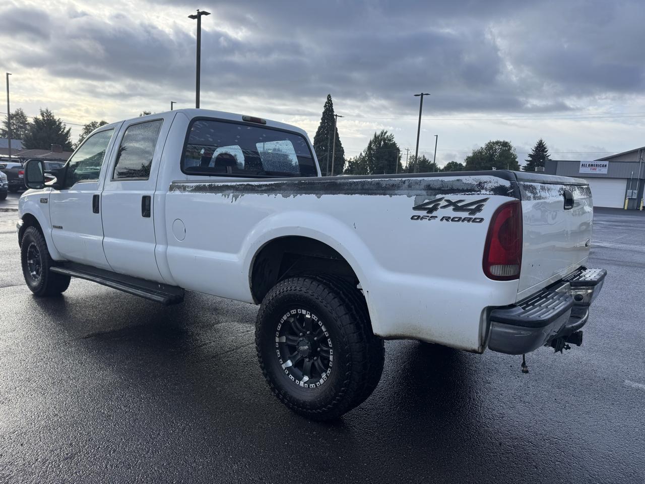 Ford F-350 SD Lariat Crew Cab Long Bed 4WD 2002