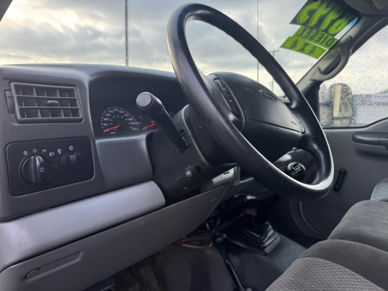 Ford F-350 SD Lariat Crew Cab Long Bed 4WD 2002