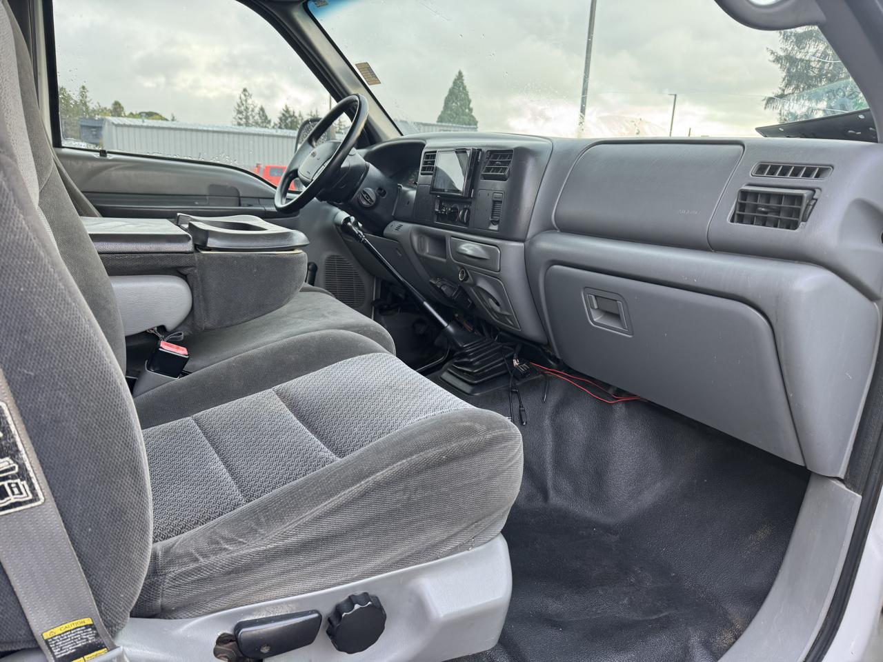 Ford F-350 SD Lariat Crew Cab Long Bed 4WD 2002