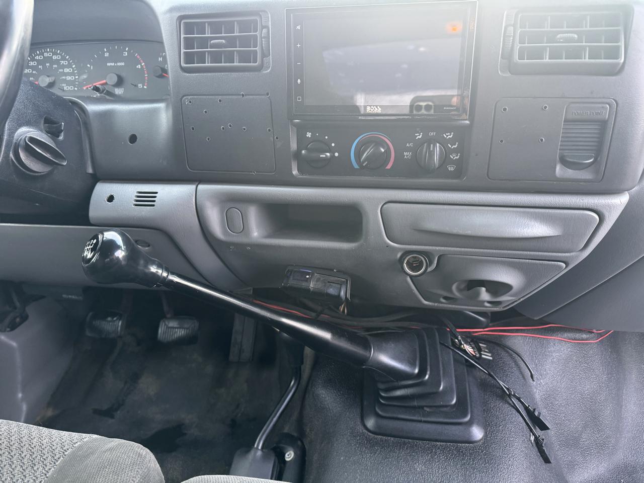 Ford F-350 SD Lariat Crew Cab Long Bed 4WD 2002
