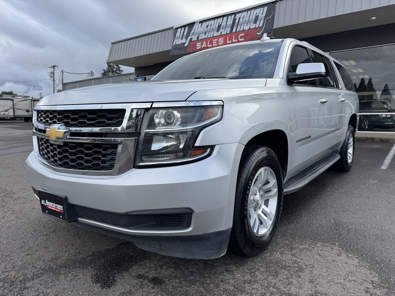 Chevrolet Suburban LT 4WD 2018