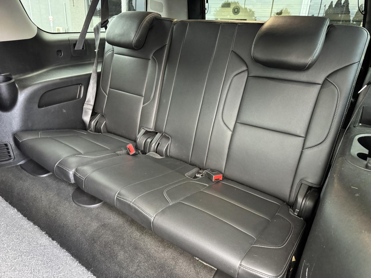 Chevrolet Suburban LT 4WD 2018