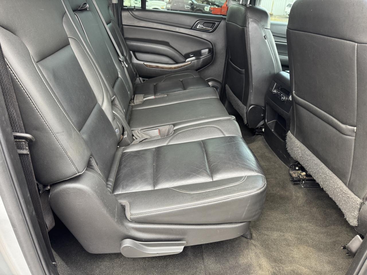 Chevrolet Suburban LT 4WD 2018