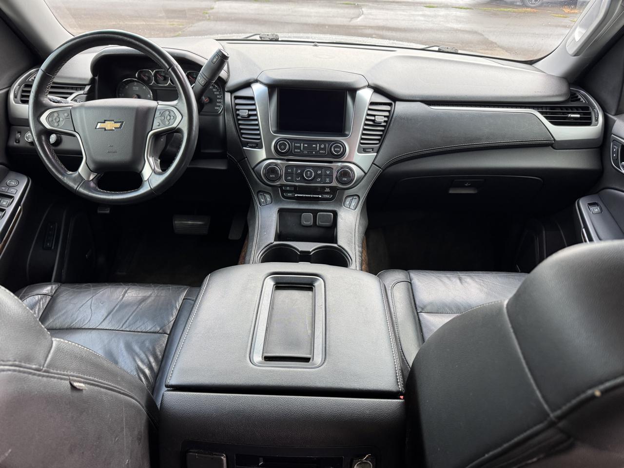 Chevrolet Suburban LT 4WD 2018