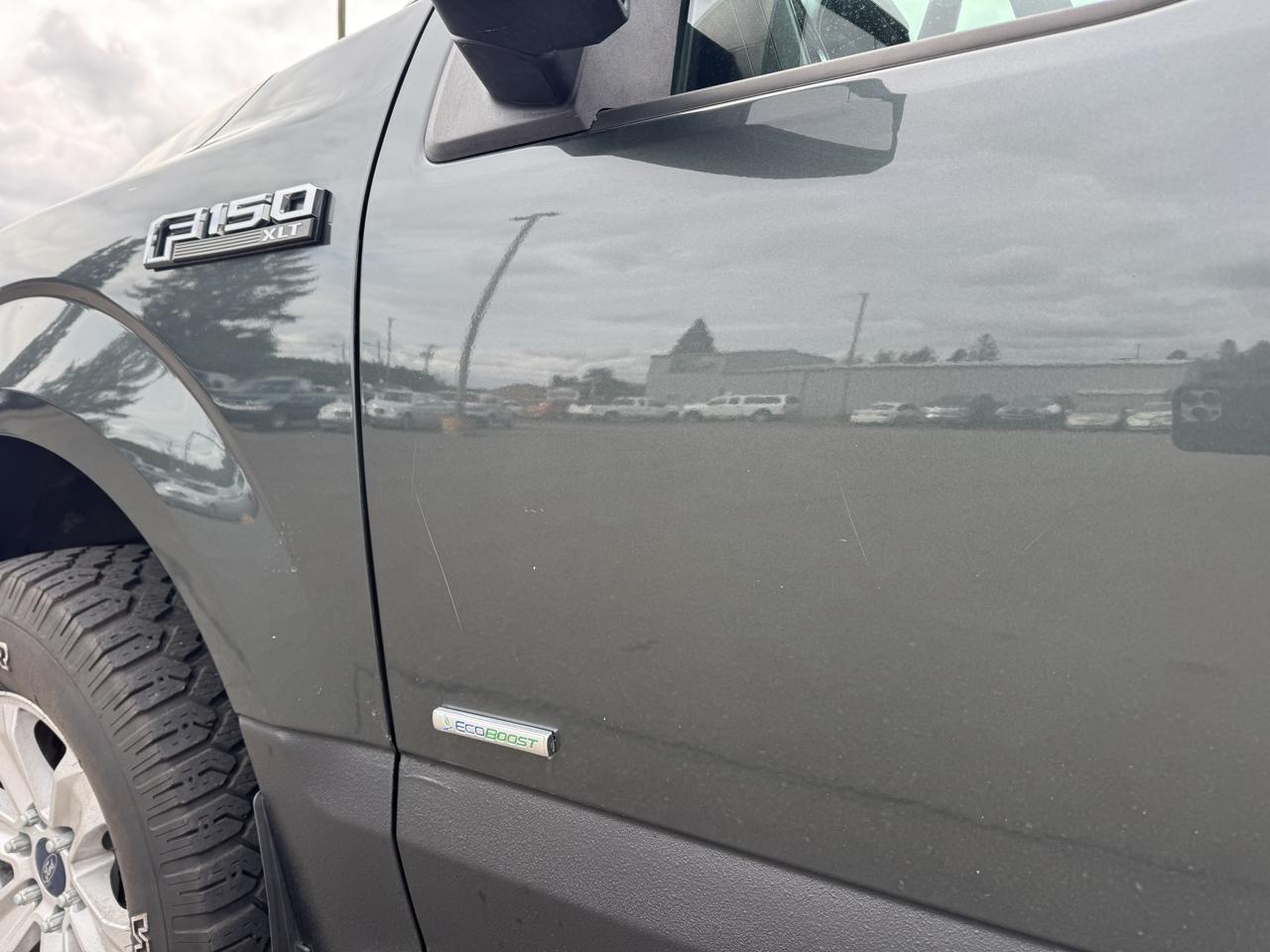 Ford F-150 XLT SuperCrew 4WD 2015