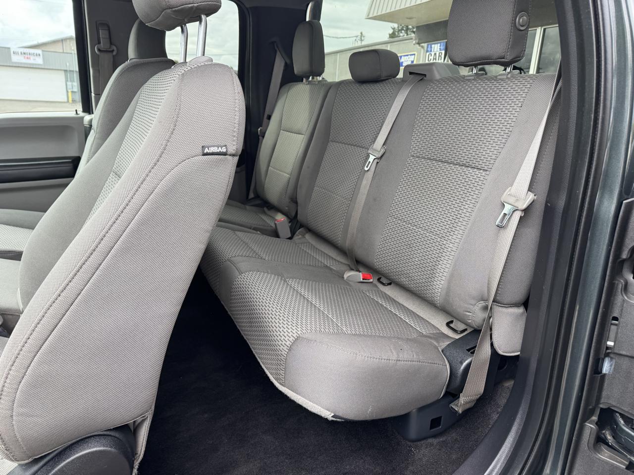 Ford F-150 XLT SuperCrew 4WD 2015