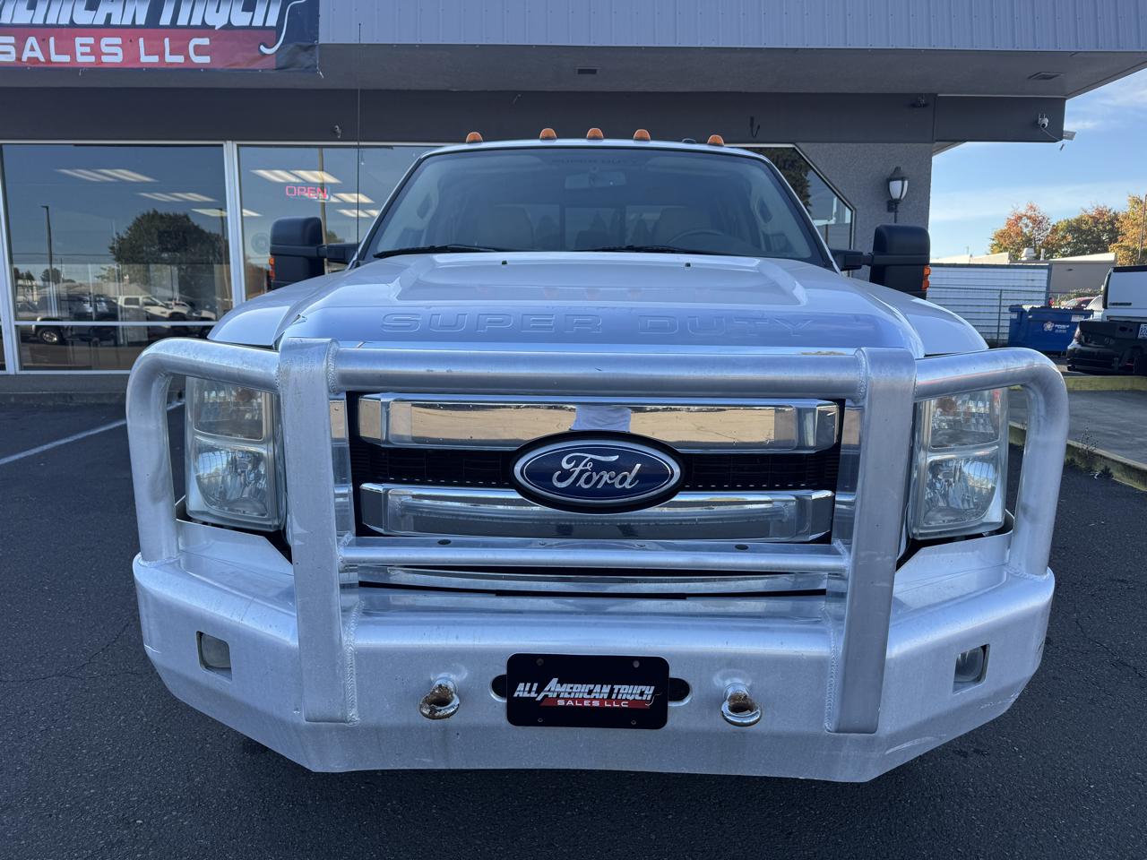 Ford F350SD photo 3