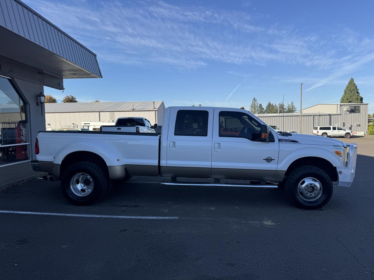 Ford F350SD photo 5