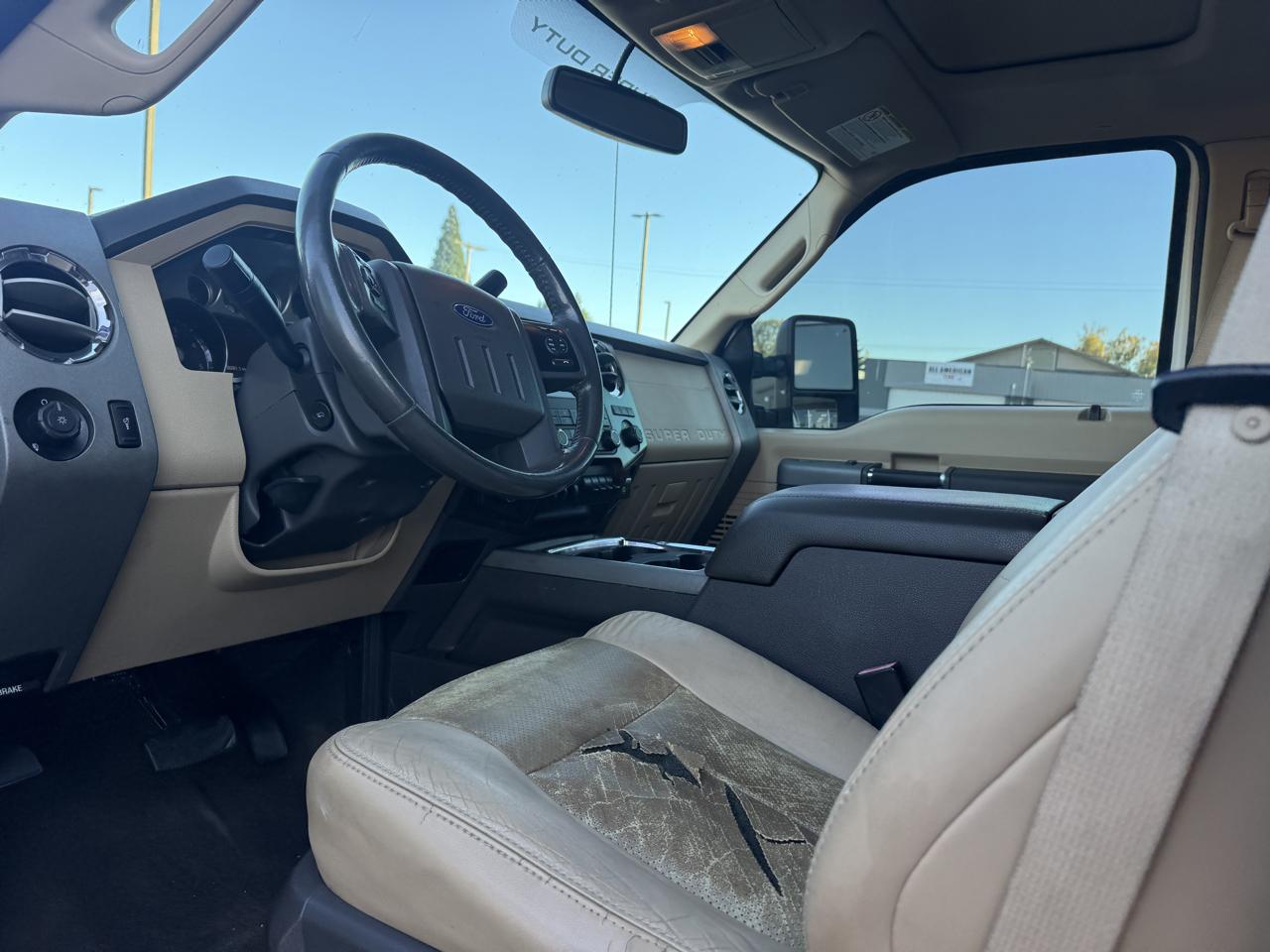Ford F350SD photo 11