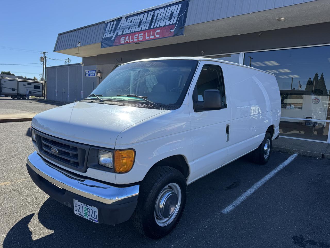 Ford E-250  2005