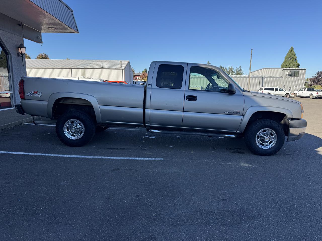 Chevrolet Silverado 2500HD LT Ext. Cab Long Bed 4WD 2003
