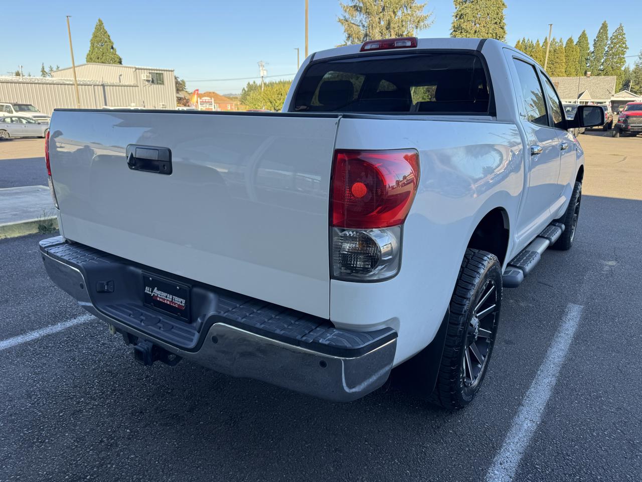 Toyota Tundra Limited CrewMax 5.7L 4WD 2008