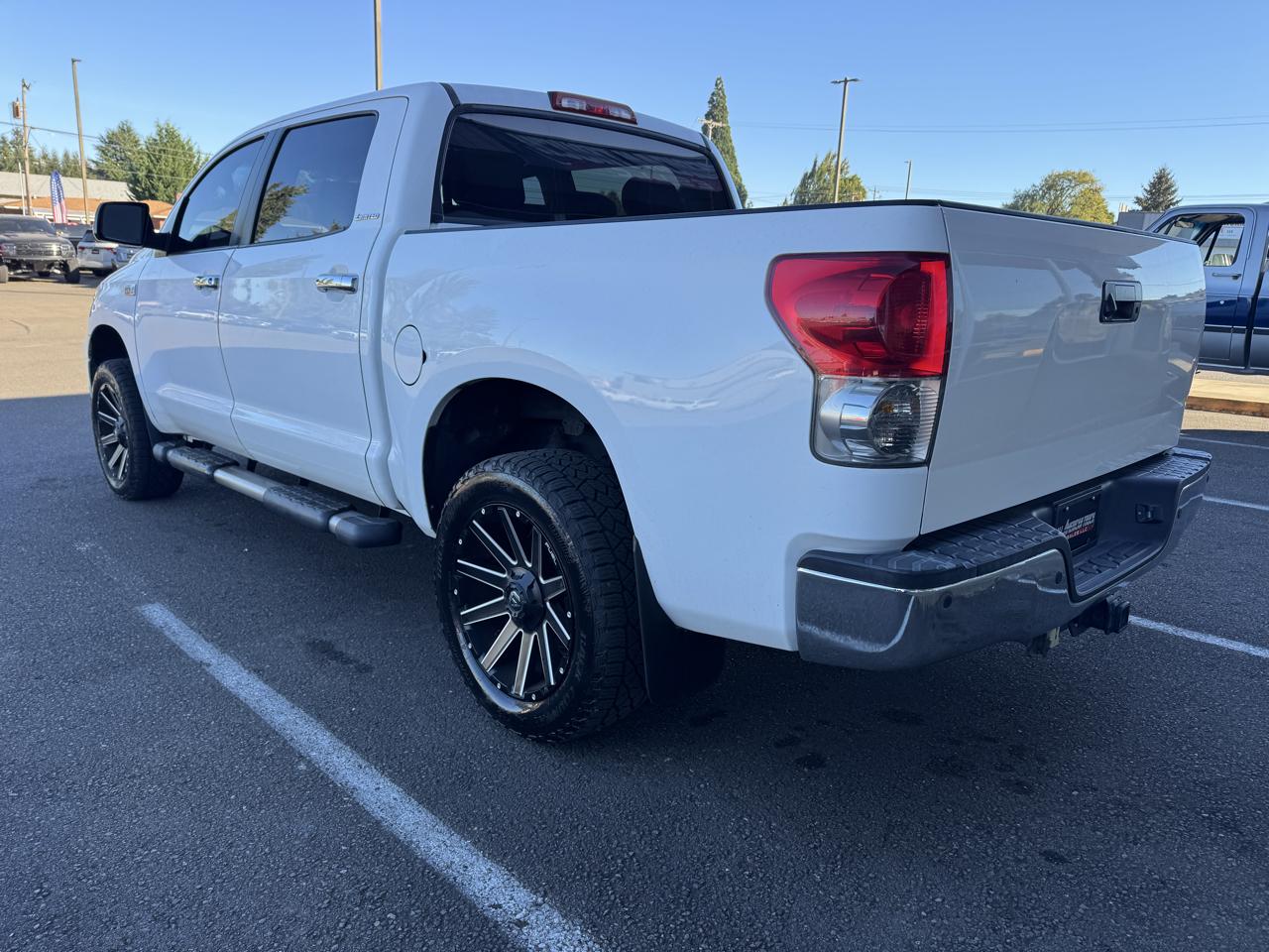 Toyota Tundra Limited CrewMax 5.7L 4WD 2008