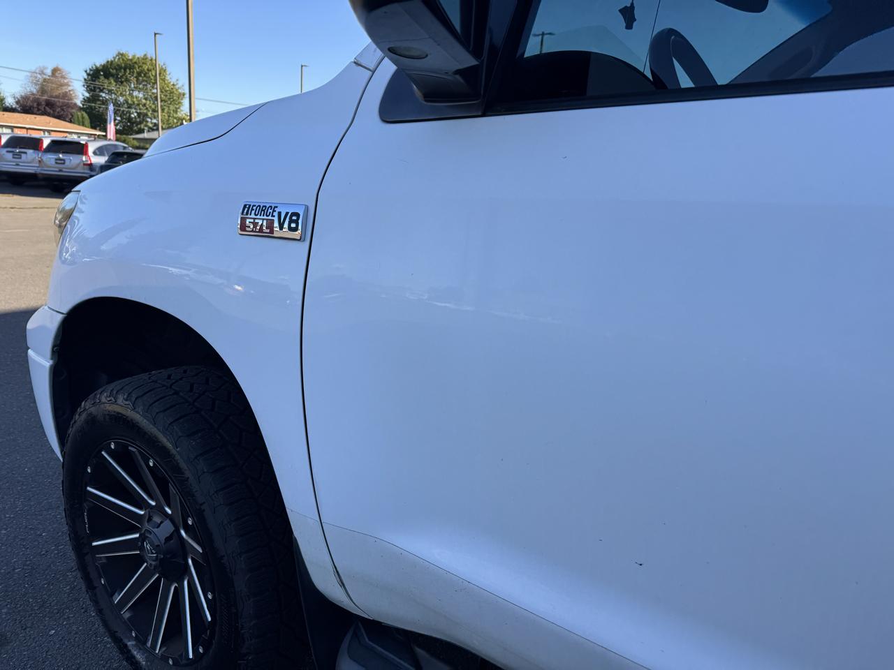 Toyota Tundra Limited CrewMax 5.7L 4WD 2008