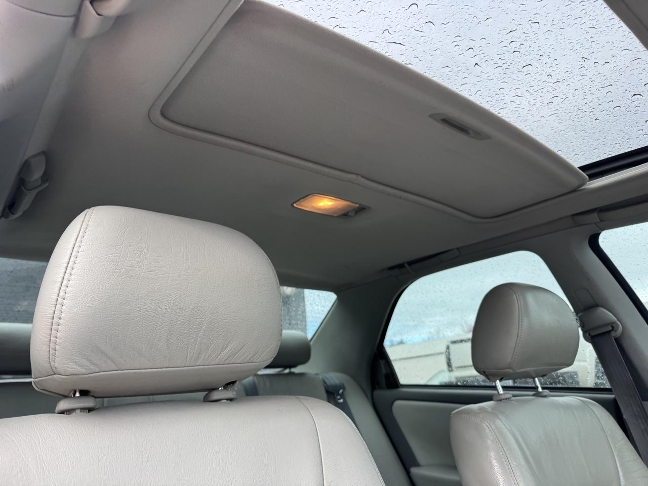 Toyota Camry LE V6 2001