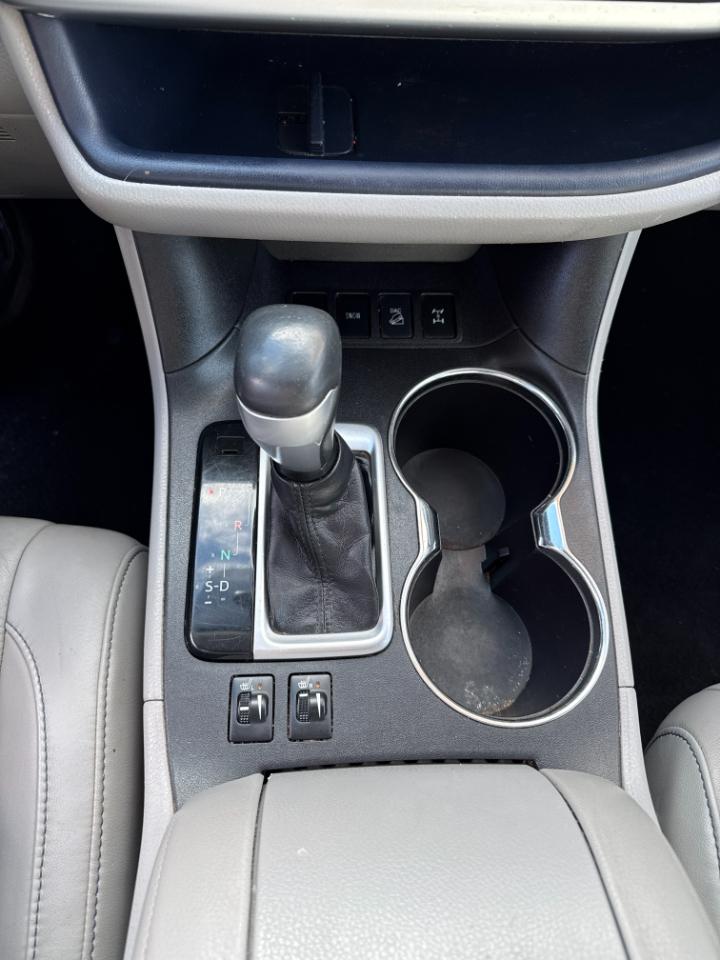 Toyota Highlander  2015