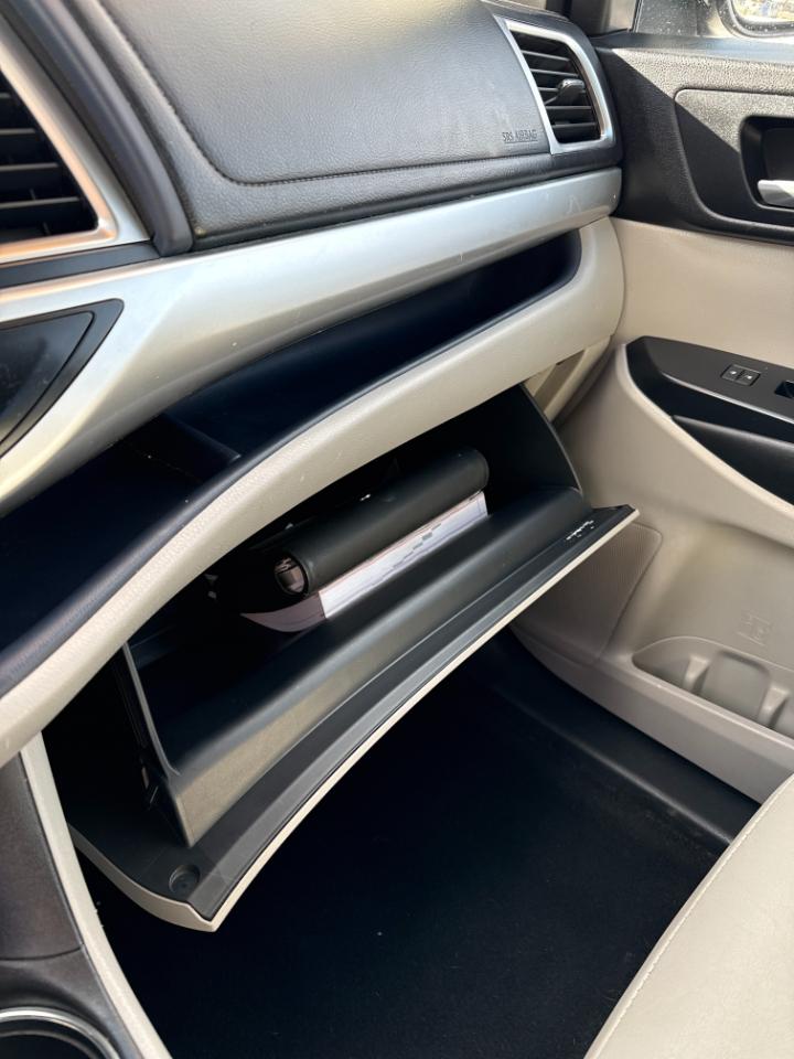 Toyota Highlander  2015