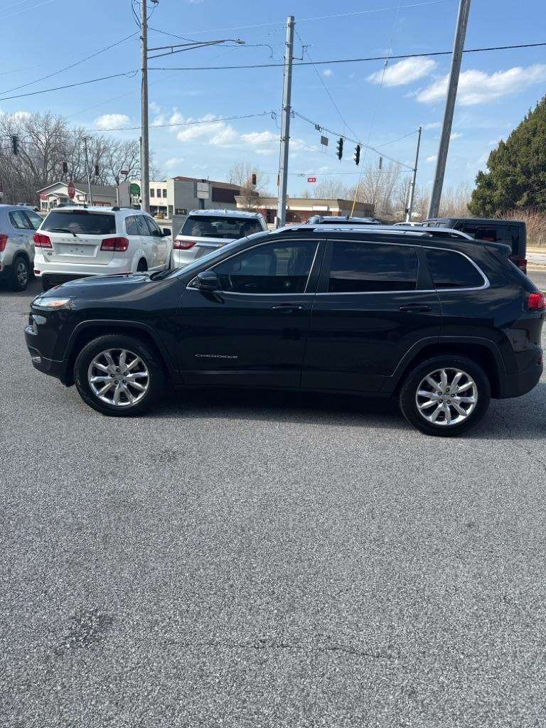 Jeep Cherokee  2015