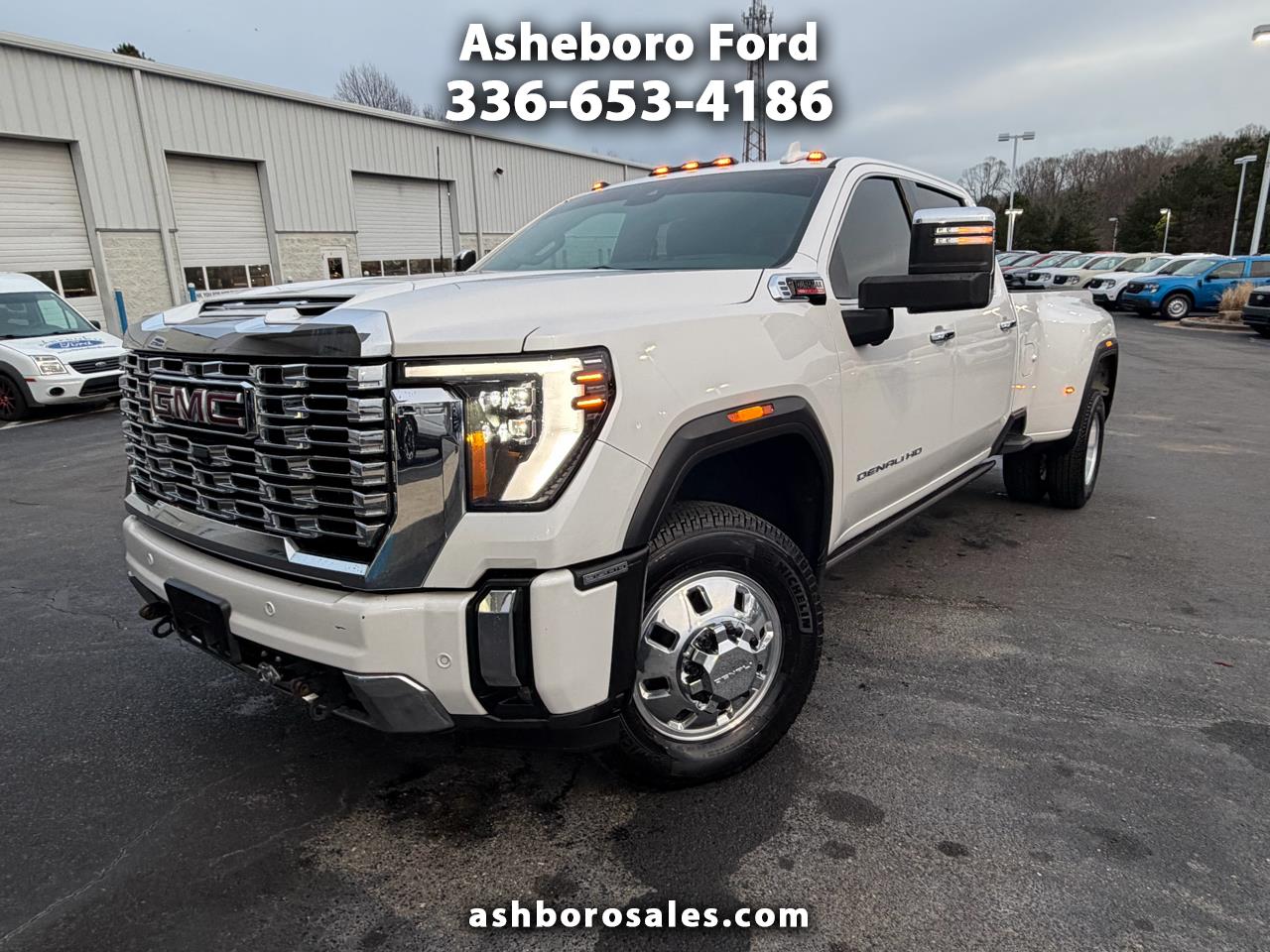 GMC Sierra 3500HD Denali Crew Cab 4WD 2024