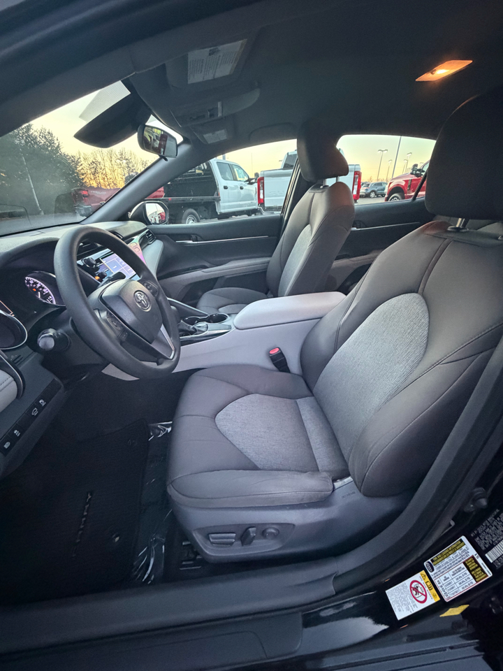 Toyota Camry XLE 2019